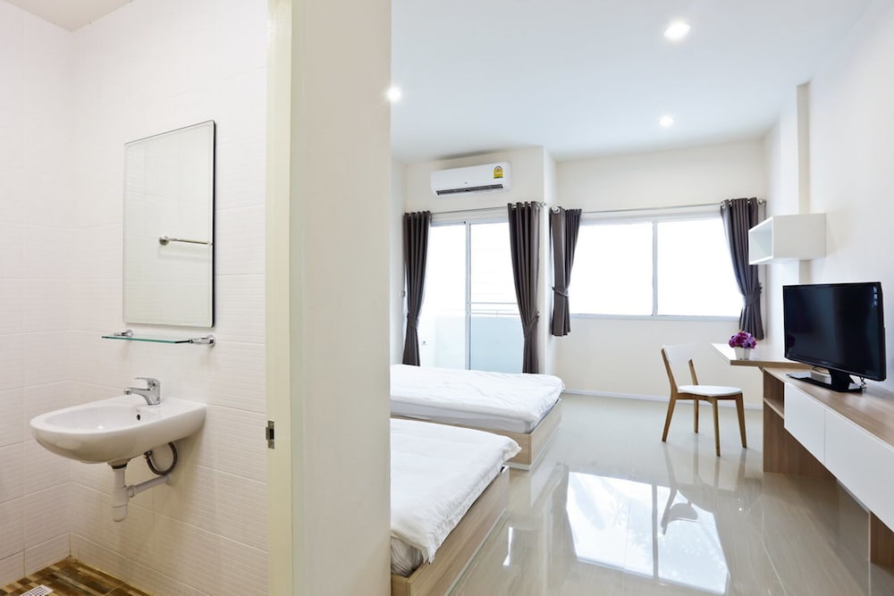 Superior Twin Room photo 2