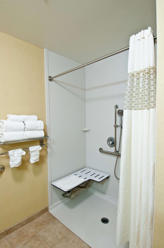 Studio, 1 King Bed, Accessible, Non Smoking - Photo 1