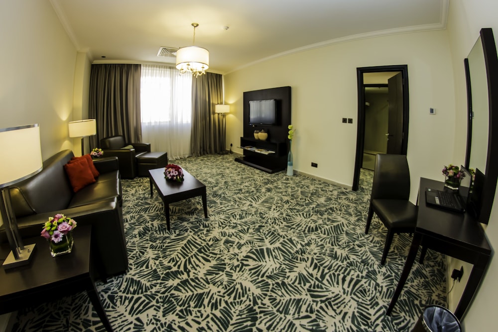 Executive Suite photo 2