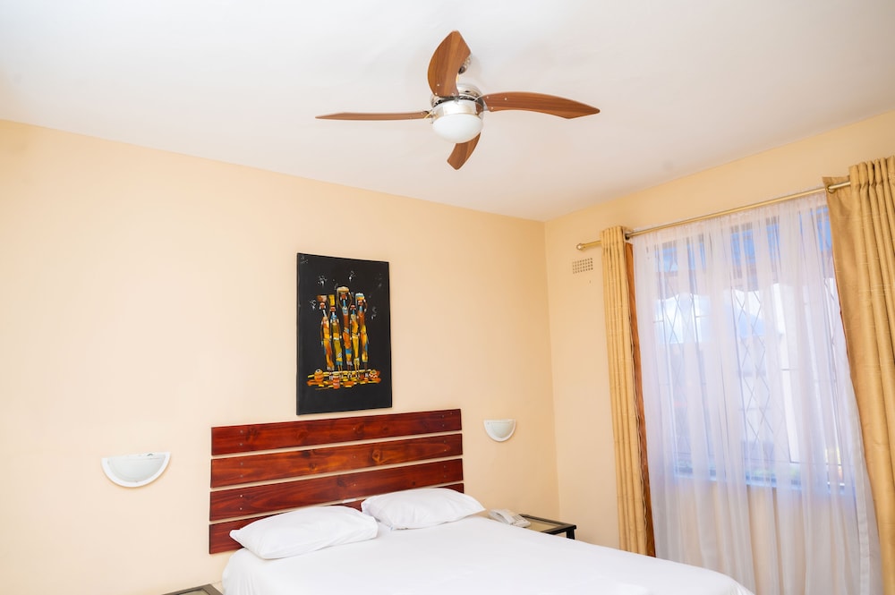 Standard Double Room photo 3