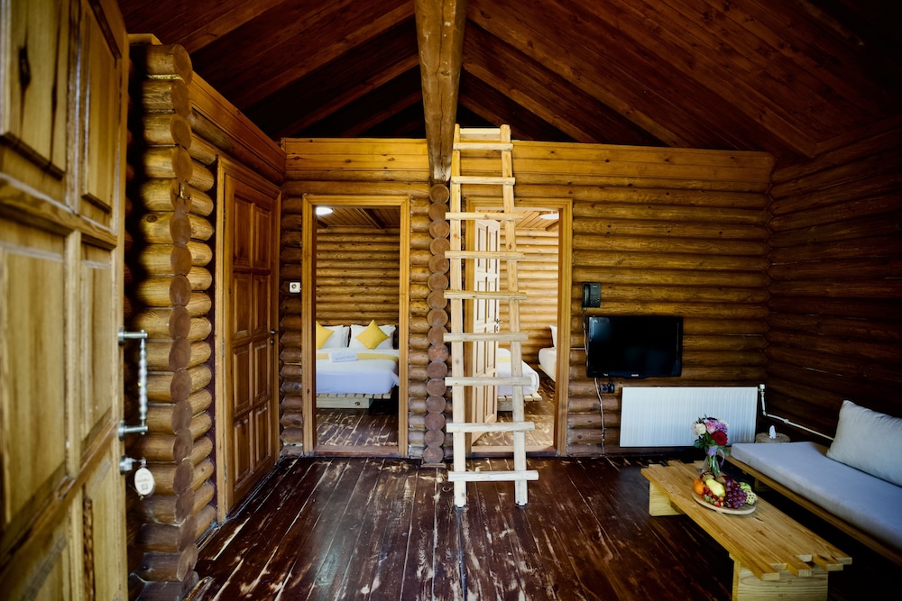 Bungalow 2 Bedrooms Resort View