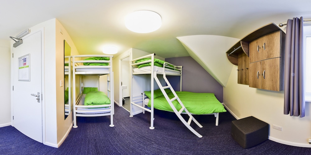 5 Bed Private Room Ensuite including Double Bed photo 2