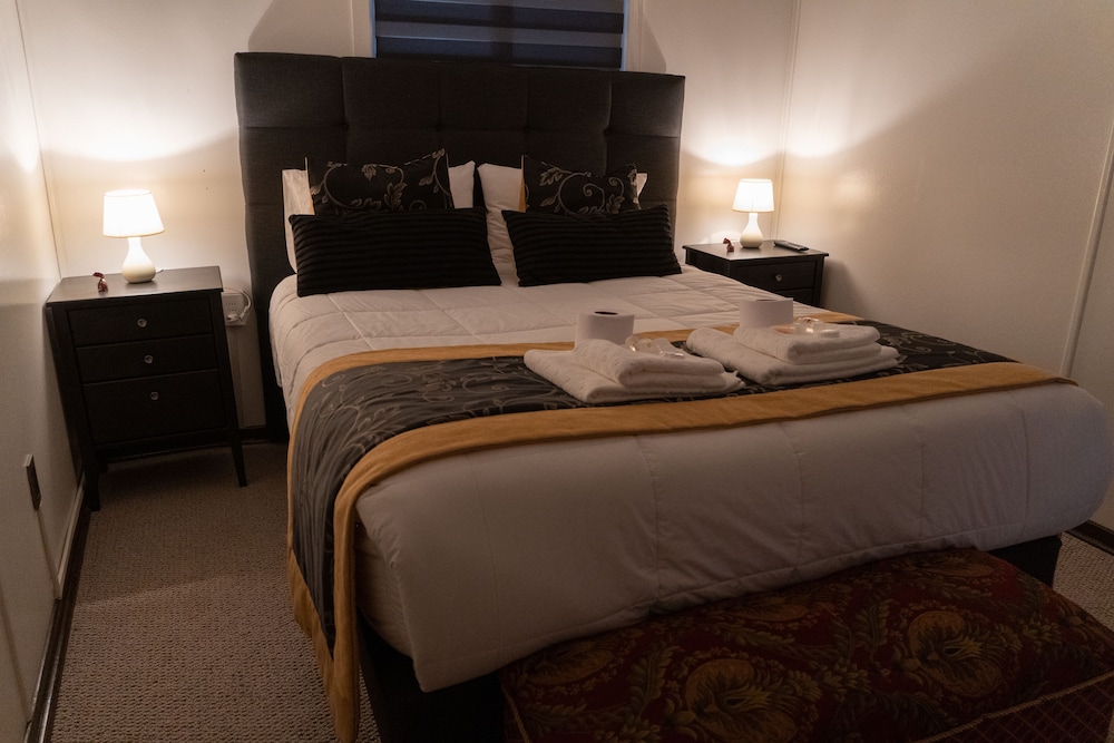 Family Studio Suite photo 2