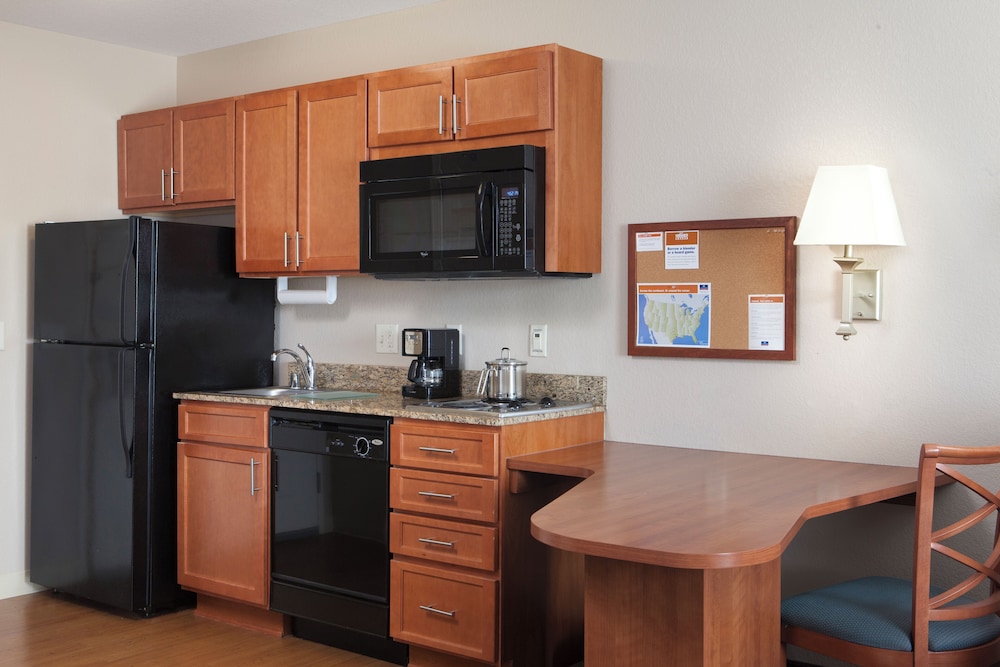 Studio Suite, 2 Queen Beds, Accessible, Kitchen (Communications) - Photo 2