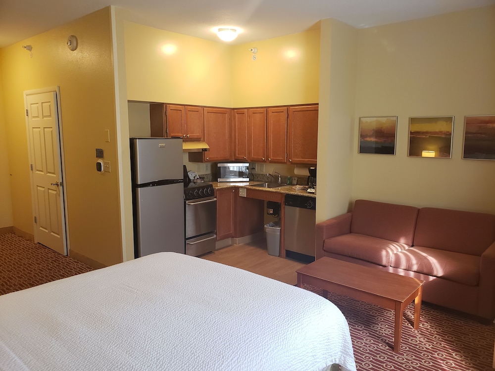 Suite, 2 Queen Beds, Accessible, Non Smoking (Tub w/ Grab Bars) - Photo 8