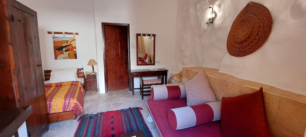 SGL- Single Room