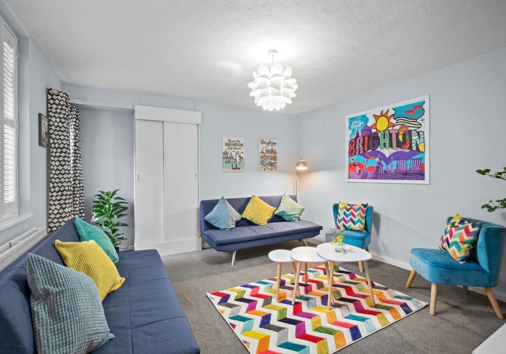 Apartment photo 1