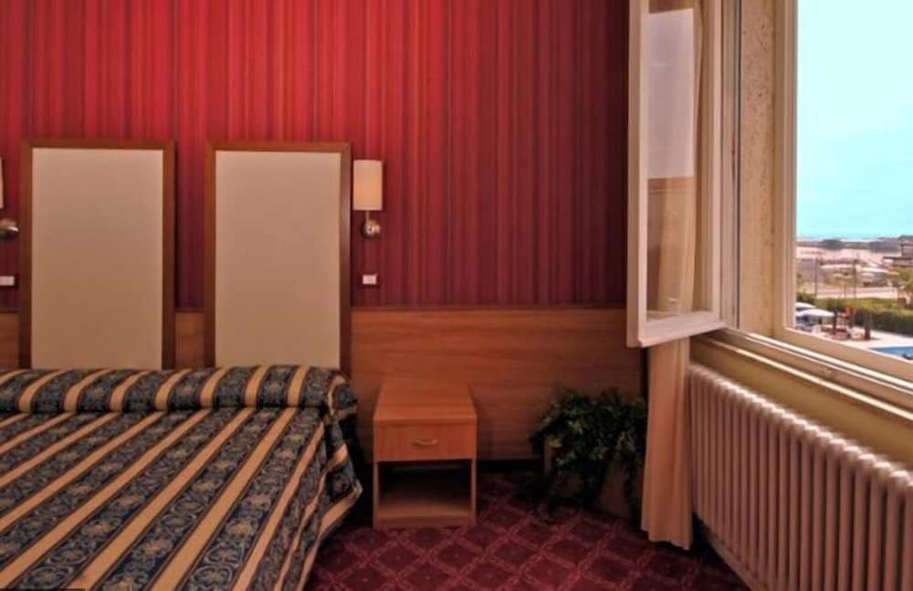 Superior Double Room, Ocean View photo 3