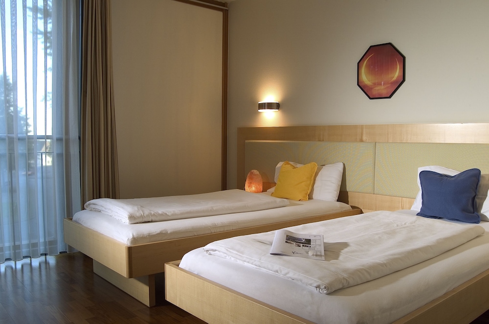 Standard Double or Twin Room - Photo 1