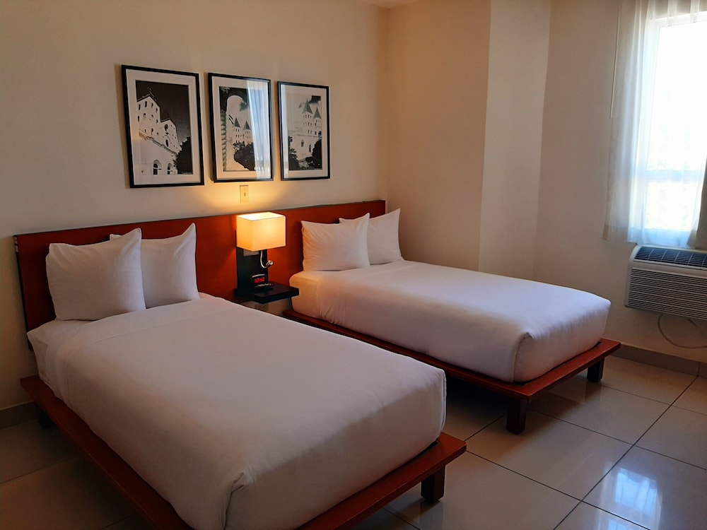 Standard Room, 2 Twin Beds, Non Smoking - Photo 6