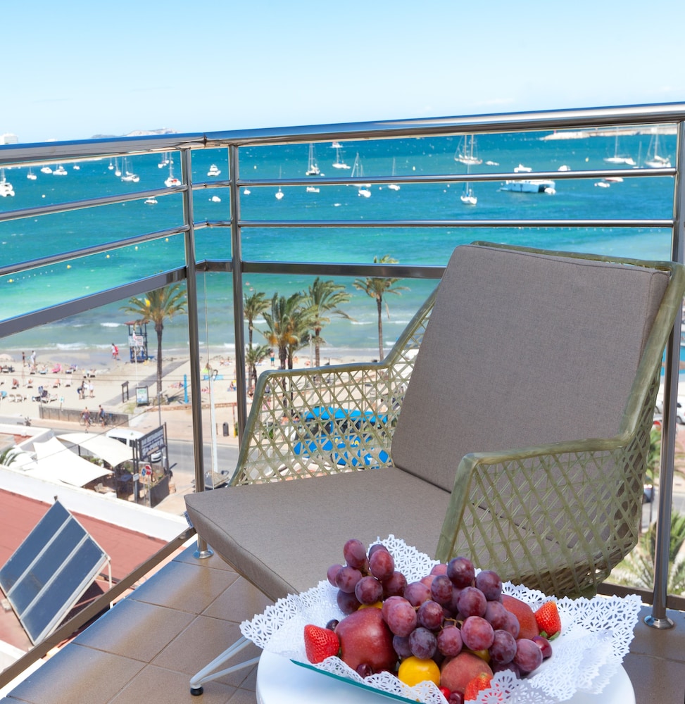 Suite, Balcony, Sea View - Photo 3