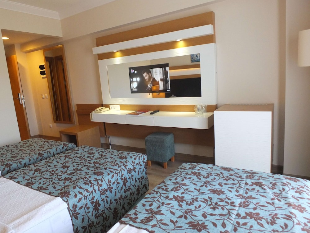 Triple Room photo 2