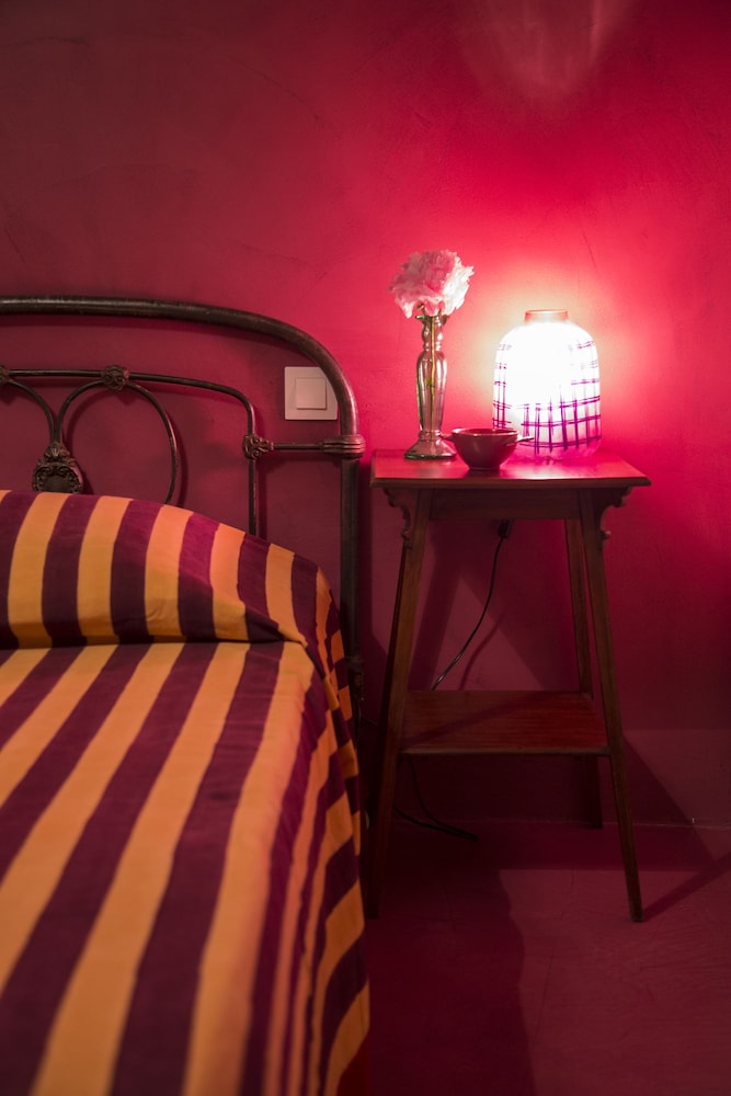 Double Room (Verte Jacotte Erotique ) photo 1