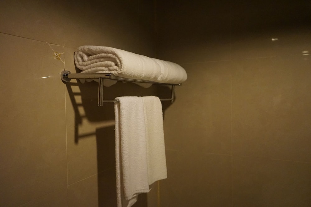Deluxe Double Room, Pool View - Photo 14