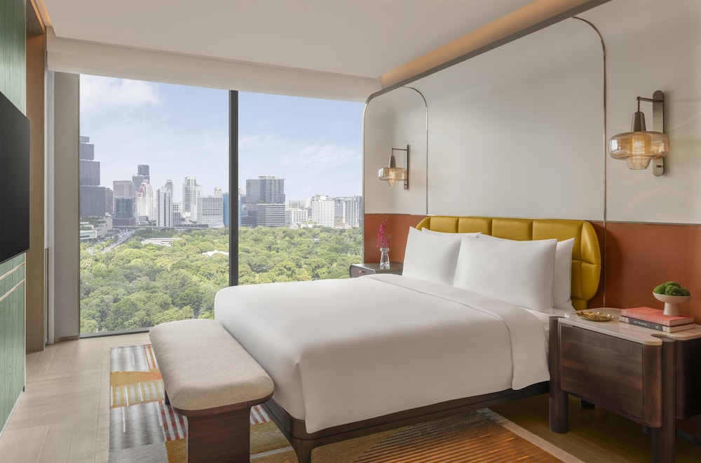 Suite, 1 King Bed (Andaz) photo 2