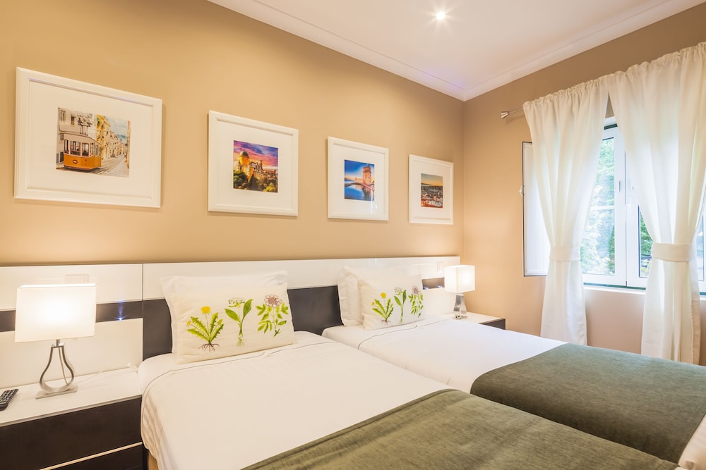 Standard Twin Room, 2 Twin Beds - Photo 4