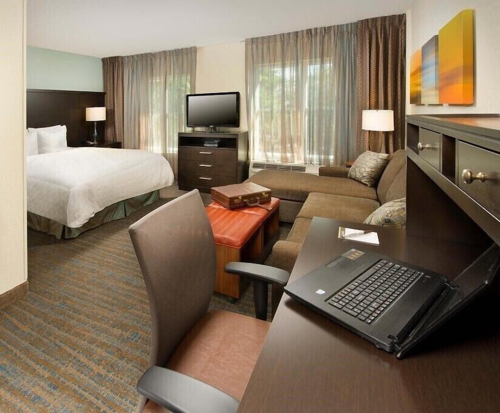 Suite, 1 Bedroom, Accessible, Kitchen (Roll-In Shower) - Photo 5