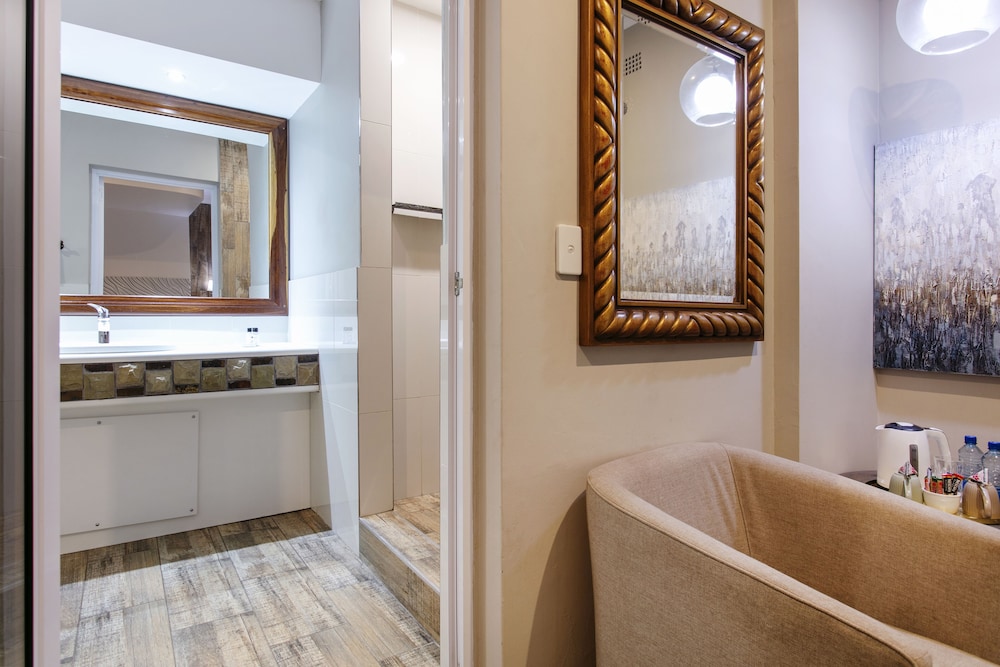 Standard Room - Photo 3