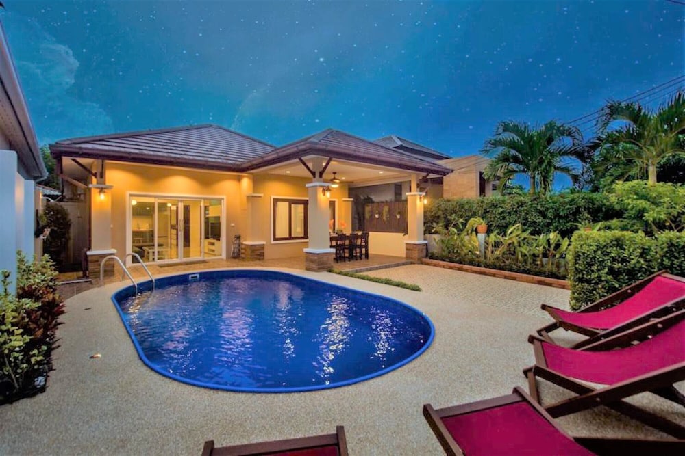 Family Villa photo 1