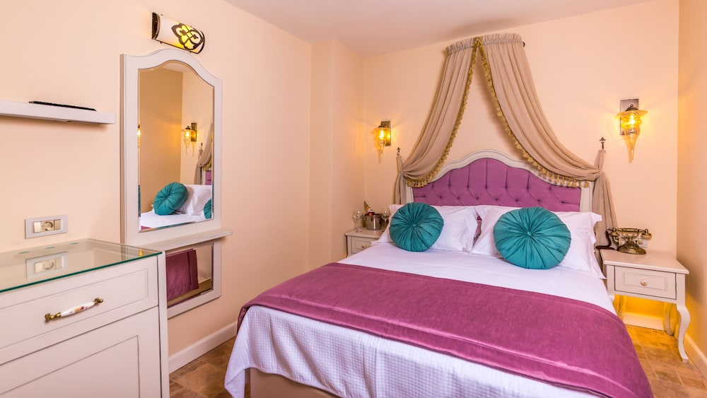 Economy Double Room photo 1