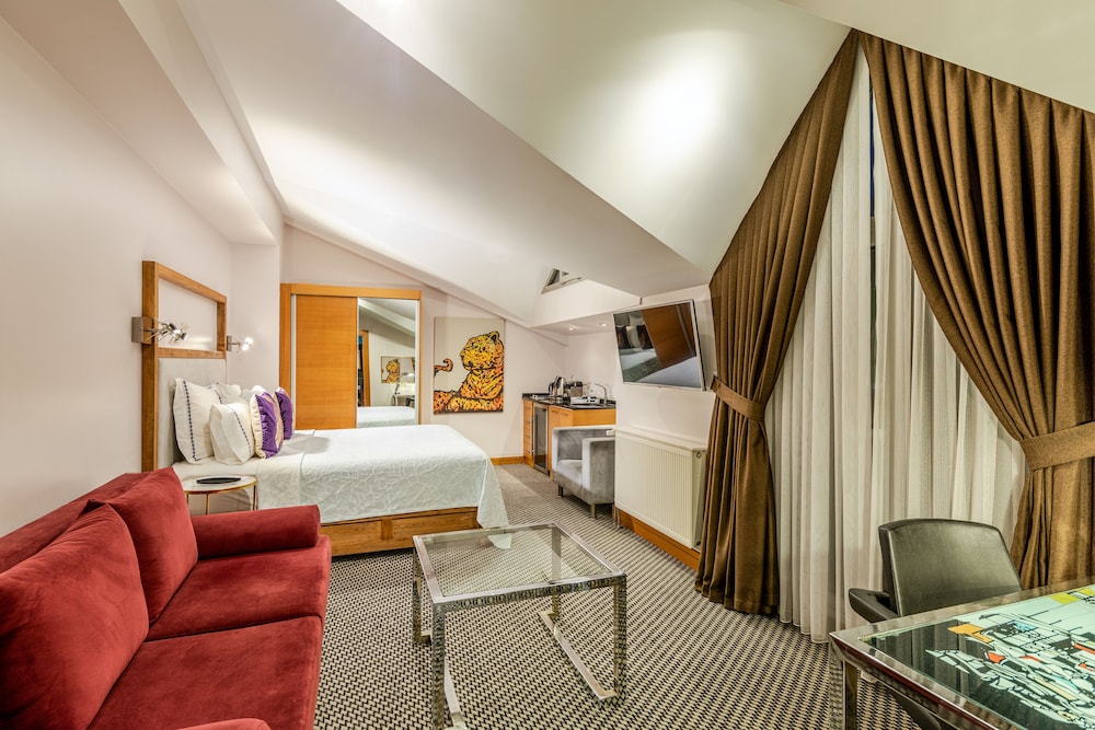 Luxury Studio Suite, 1 Bedroom, Terrace, Sea View photo 2