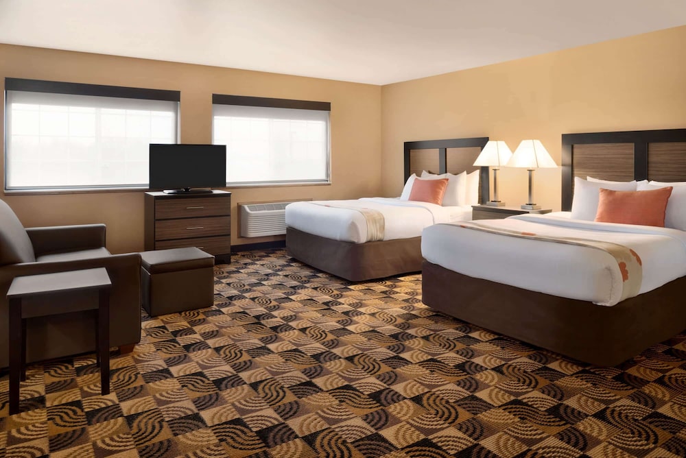 Studio Suite, 2 Queen Beds, Non Smoking - Photo 1