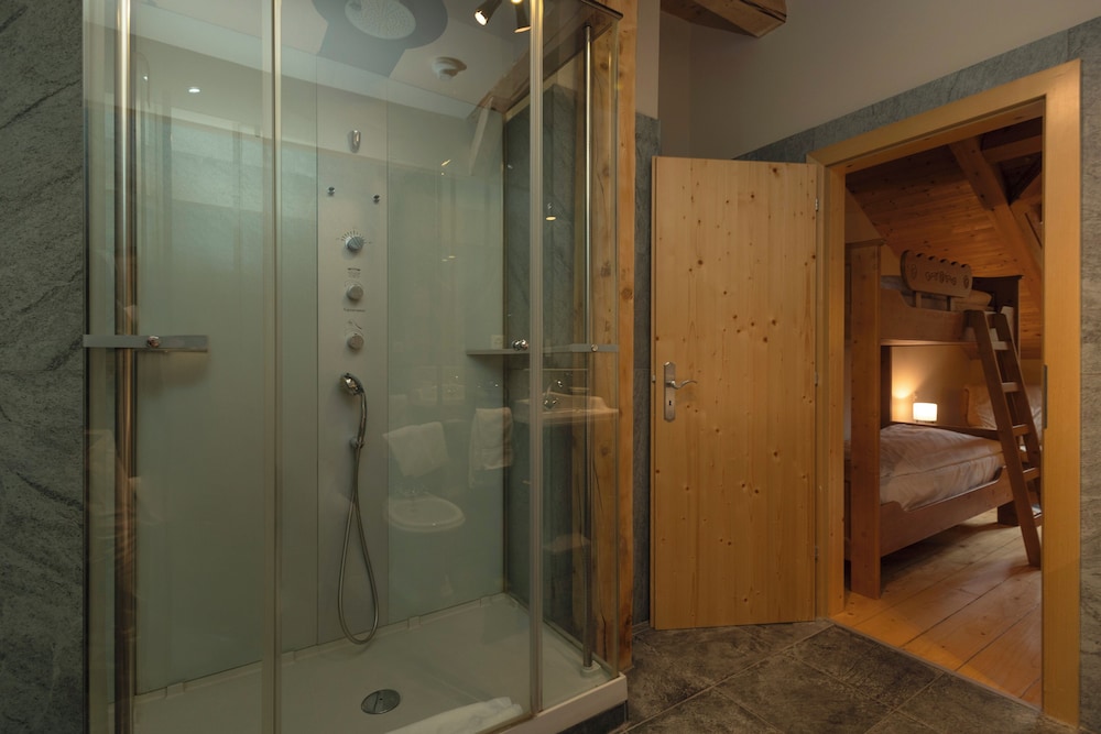 Junior Suite - Photo 5