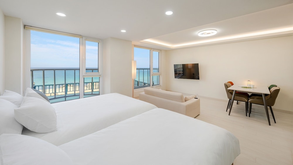 Basic Room, 1 Bedroom (Room 201) photo 1