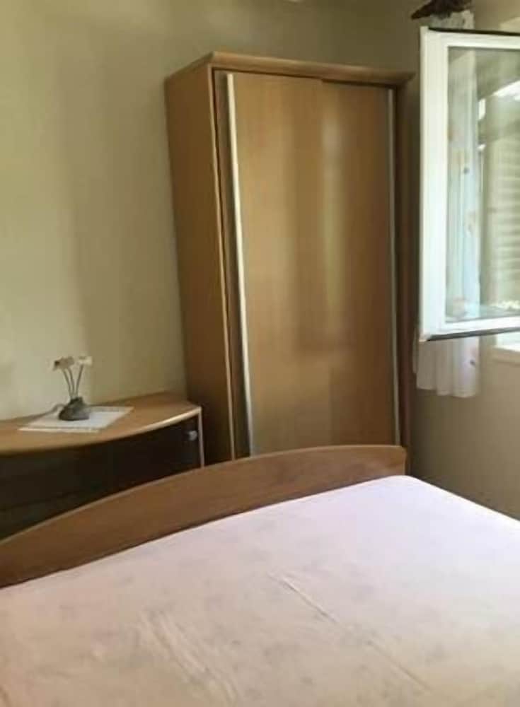 Apartment (Comfort Two-Bedroom Apartment with Ga)