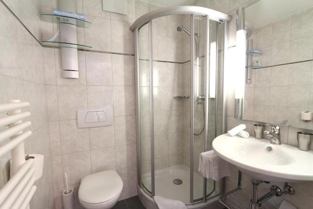Classic Double Room - Photo 3