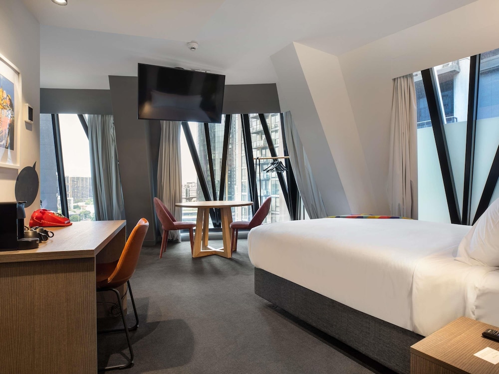 Suite, 1 King Bed