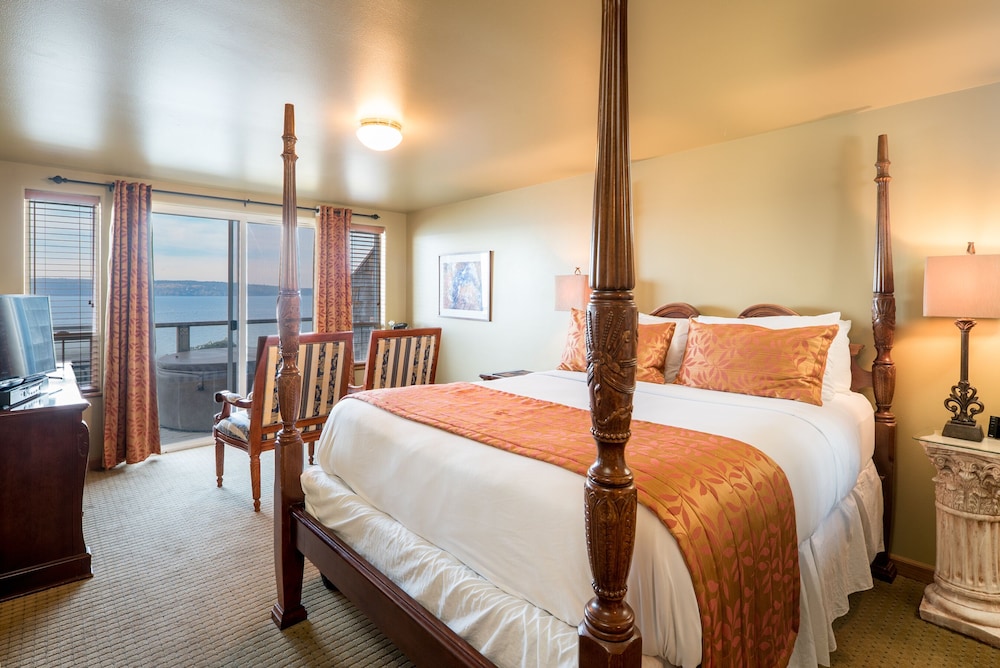 Room 3 with Queen Bed photo 2