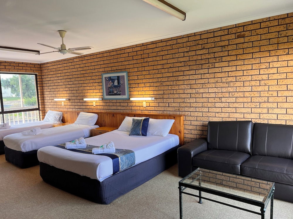 Family Room, Non Smoking, Balcony (Family room) photo 1