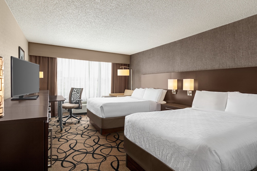 Standard Room, 2 Double Beds, Accessible (Communications Accessible) - Photo 3