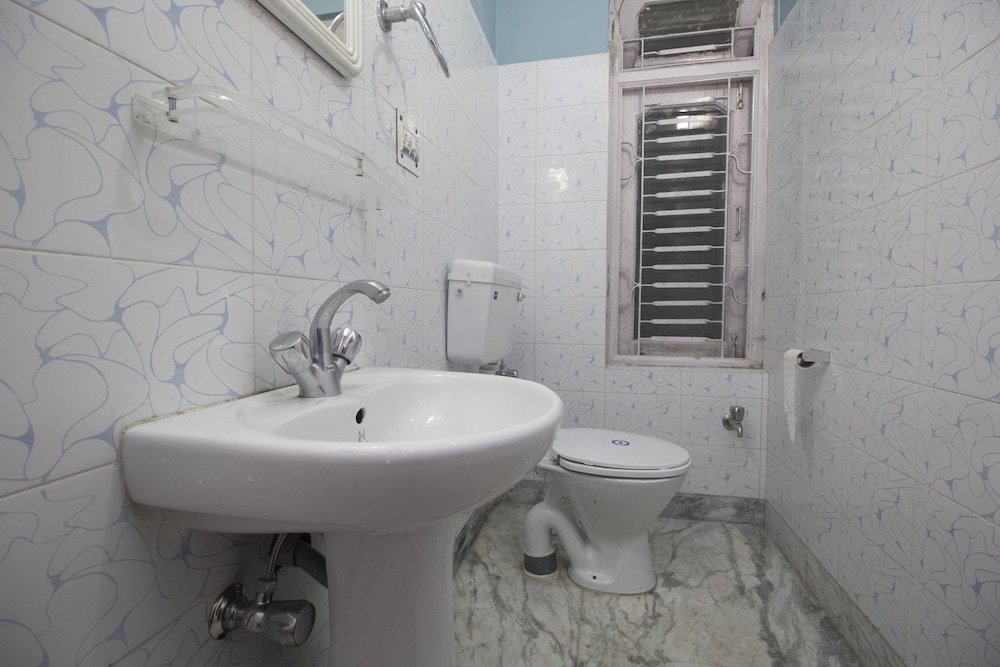 Double Or Twin Room photo 3