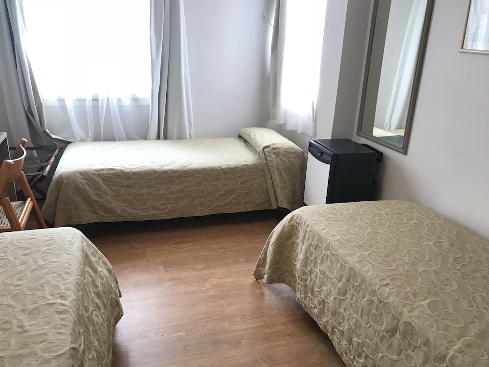 Comfort Triple Room, Private Bathroom photo 1