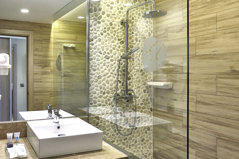 Double Room, Balcony (3 Adultos)