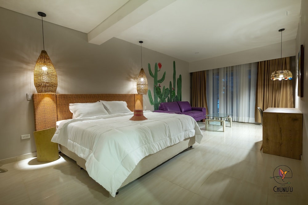 Deluxe Suite photo 1