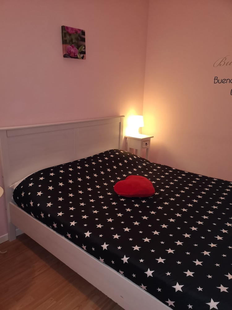 Classic Room, 1 Queen Bed, Non Smoking