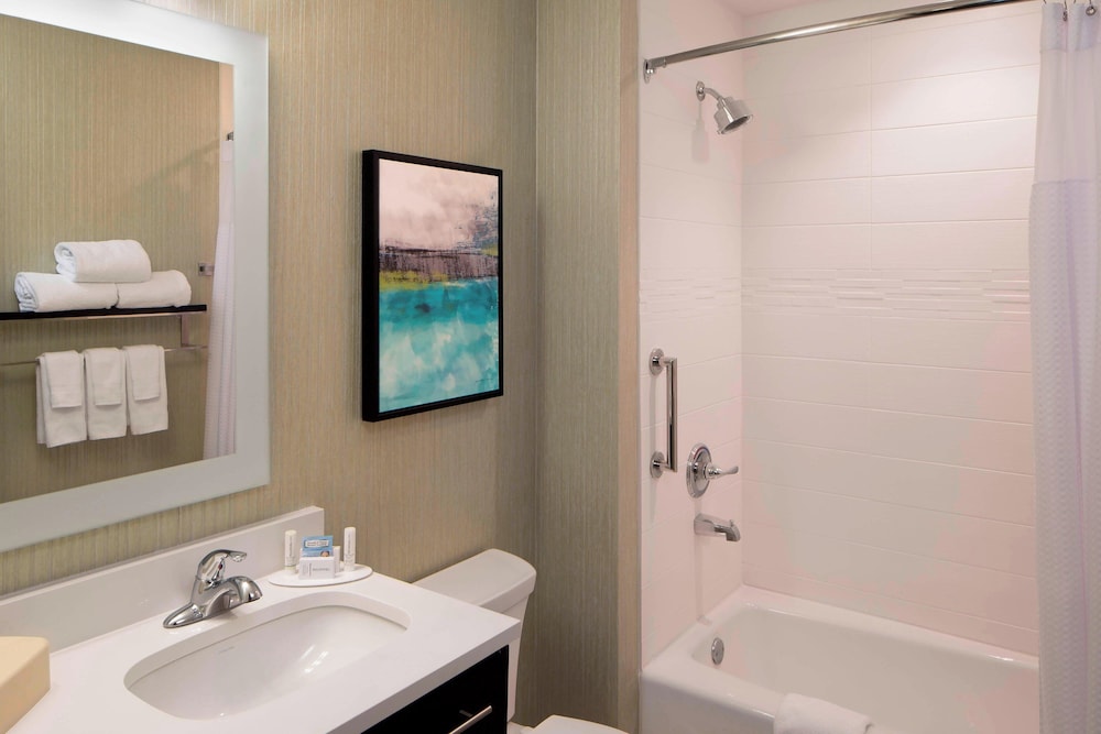 TownePlace Suites by Marriott Foley at OWA, Foto 5