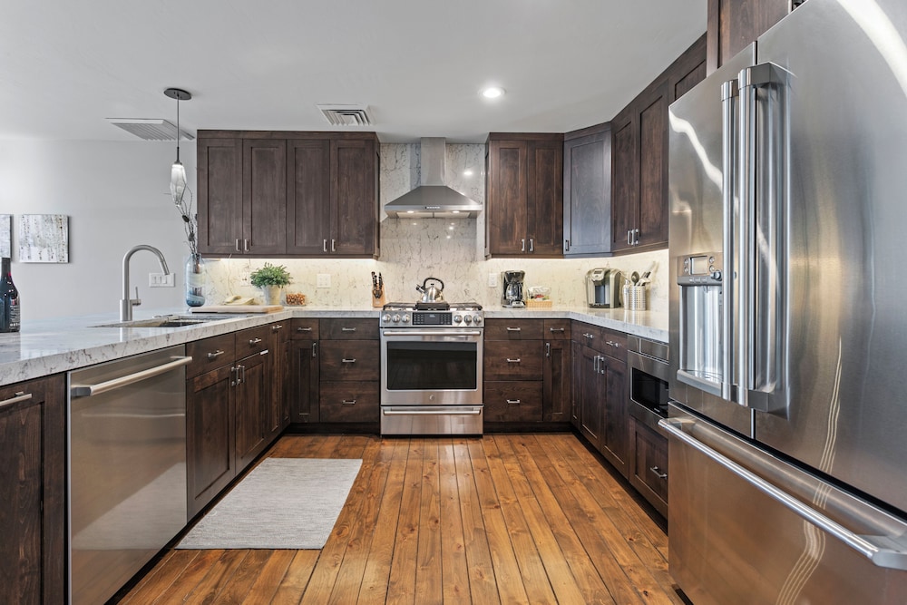 Condo, 3 bedrooms