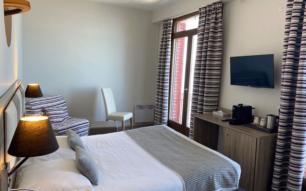 Standard Room, Lake View