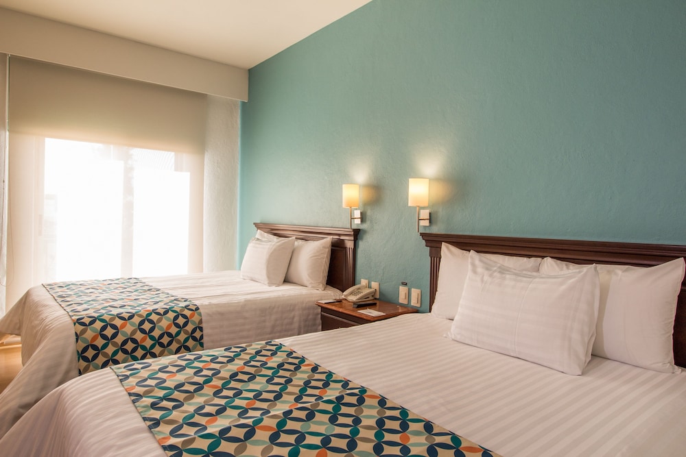 Standard Double Room - Photo 15