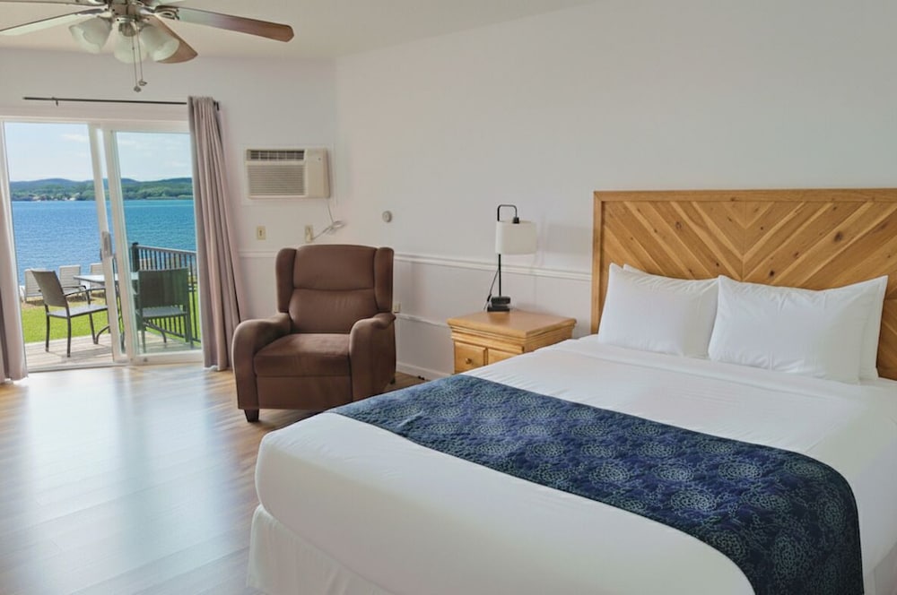 Deluxe Studio, 1 Bedroom, Kitchenette, Bay View photo 1