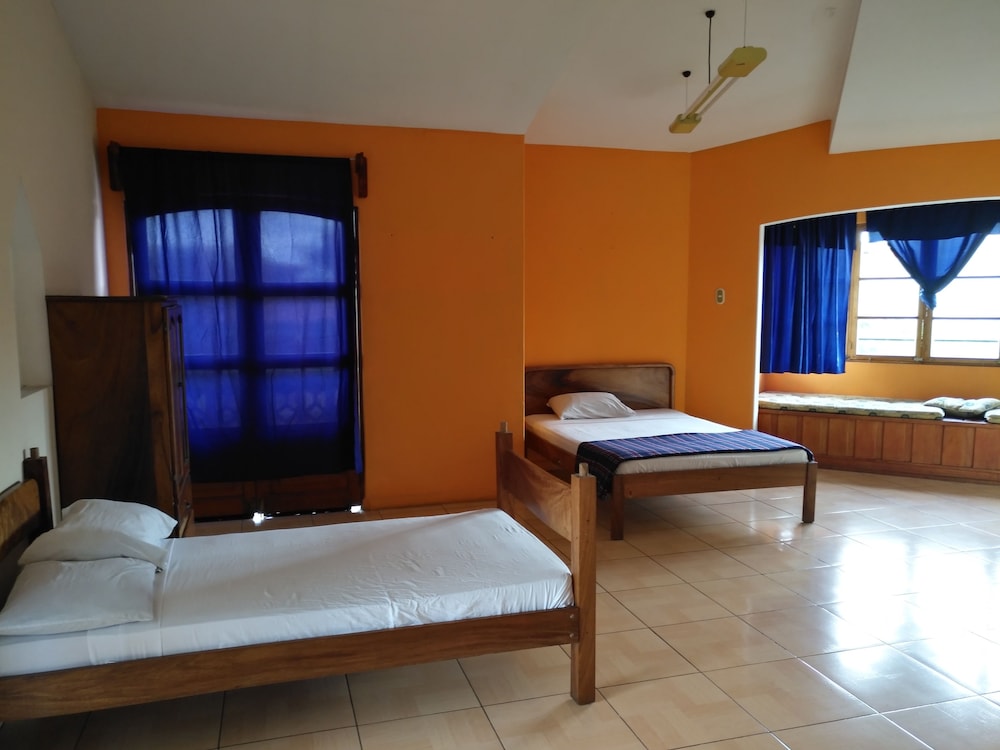 Standard Suite, 2 Bedrooms, Accessible, Mountain View