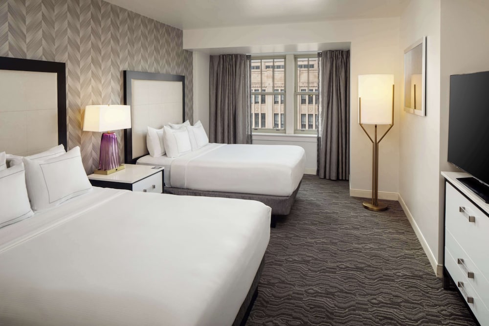 Suite, 2 Queen Beds, Accessible, Non Smoking - Photo 3