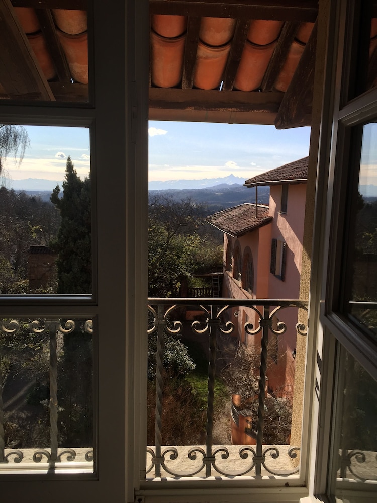 Deluxe Double Or Twin Room, Garden View photo 2