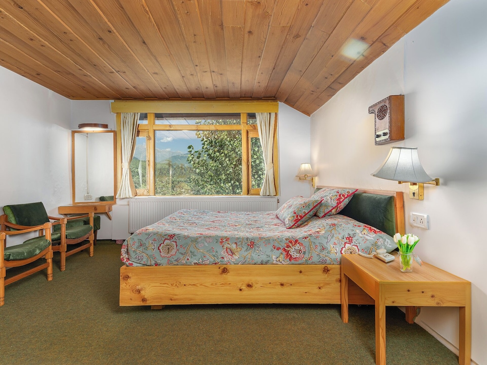 Basic Room photo 2