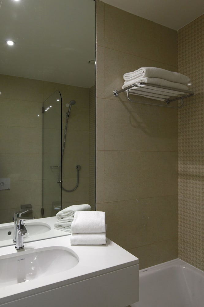 Double Room (Mini Room, Interior View) thumbnail 6