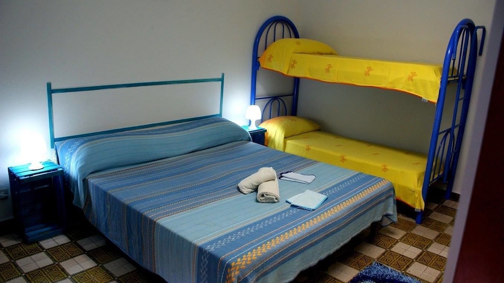 Economy Quadruple Room